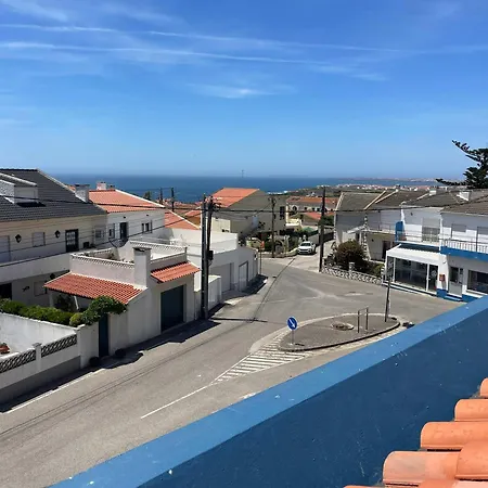 With Sea View Terrace Appartamento *